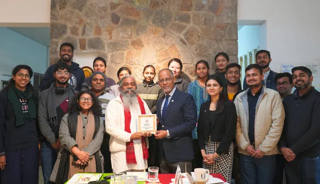 A group photo of people at an event, where the head of the ICRC’s regional delegation in New Delhi hands over a memento to the director of CURE India, marking the successful conclusion of a decade-long partnership between the two organizations. A group photo of people at an event, where head of the ICRC’s regional delegation in New Delhi hands over a memento to the director of CURE India.